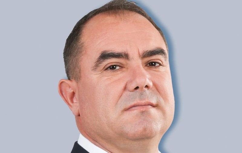 Comuna din Dolj în care se votează pentru a treia oară în doi ani: primarul ales era în același timp și secretar, și edil