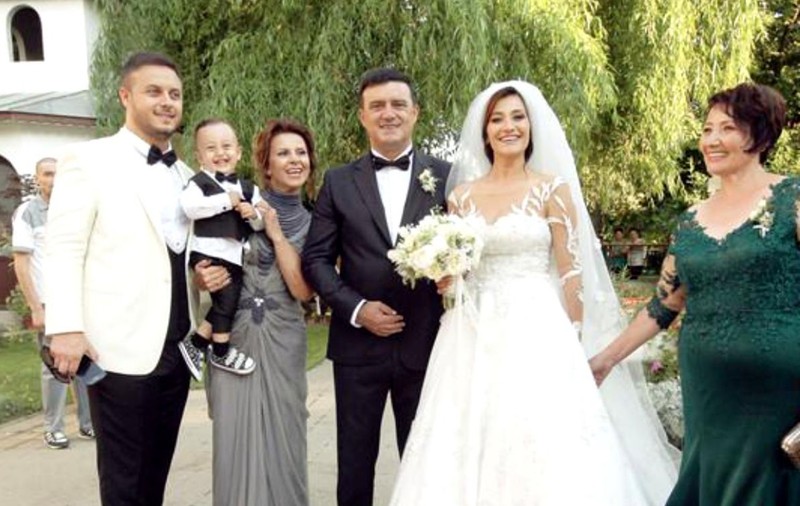 Claudia Pătrășcanu acuză familia Bădălău că nu o lasă să vorbească cu copiii. „Bunica îmi traumatizează copiii emoțional și le vorbește urât despre mine”