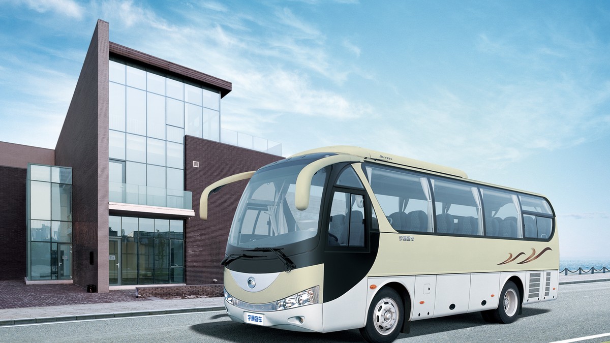 Compania Yutong, liderul mondial în fabricarea de autobuze electrice, vrea să deschidă prima linie de producție în Europa.