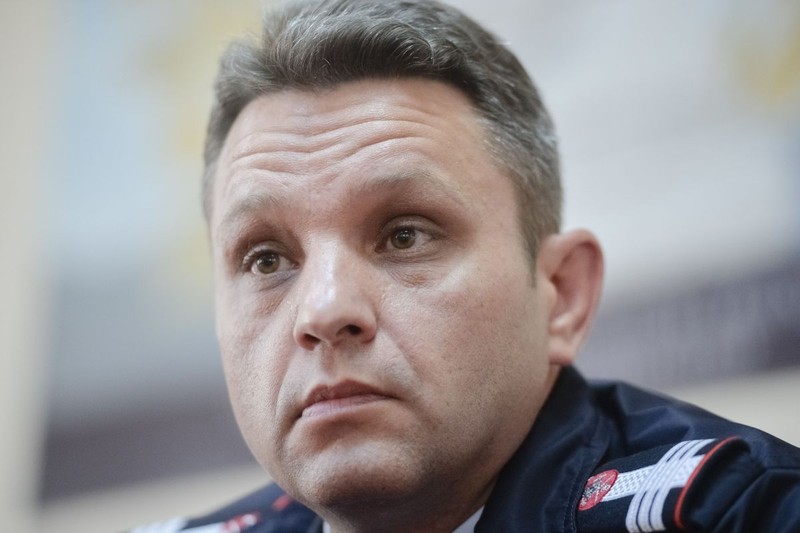 Cristian Radu, în timpul conferinței de presă de după apariția imaginilor de la Colectiv. Foto: Hepta