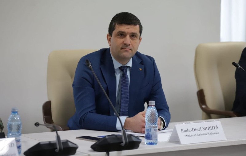Norma de hrană pentru militarii români va rămâne, Radu Miruţă nu vrea să taie ceva „care există de la Cuza încoace”. Câți bani s-ar strânge la buget din această măsură - Video