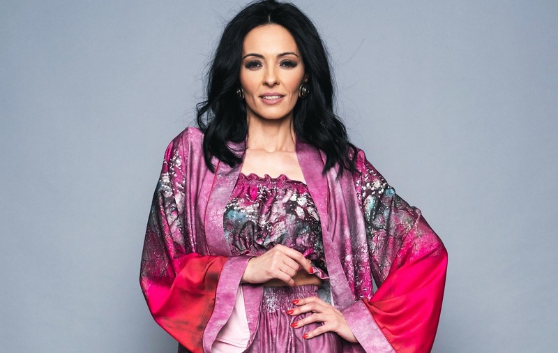 Cosmina Păsărin intră în echipa de la „Vorbește lumea!”. „Este o experiență pe care o voi trăi la intensitate”