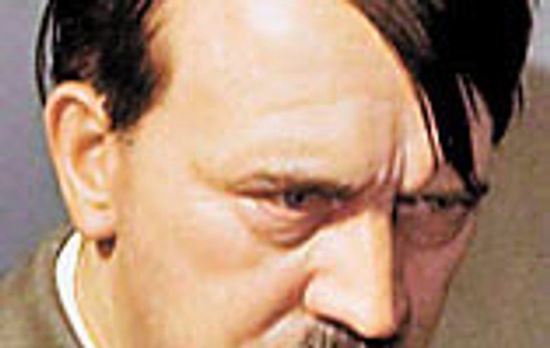Hitler avea doar un testicul