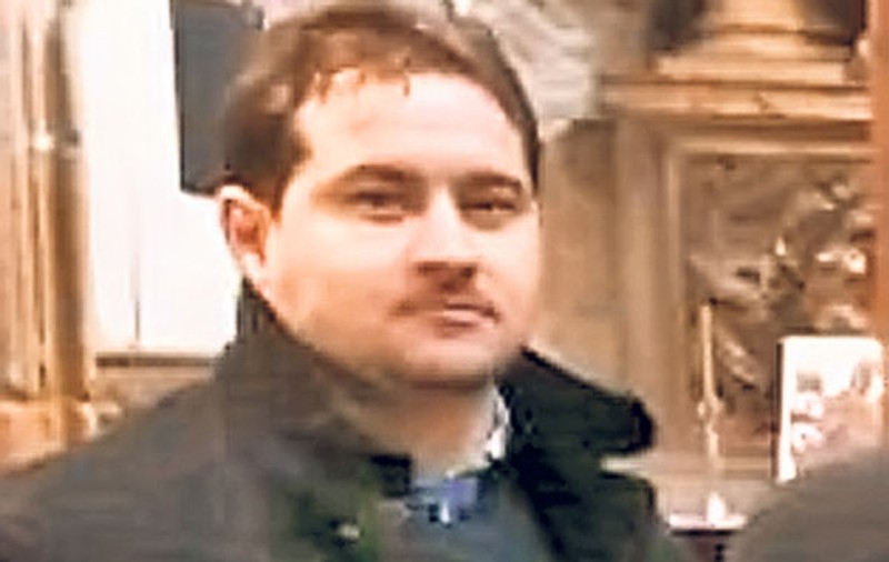 Mama geamănului declarat mort acum 30 de ani va fi audiată de poliţişti: «Simt că băiatul meu trăieşte»
