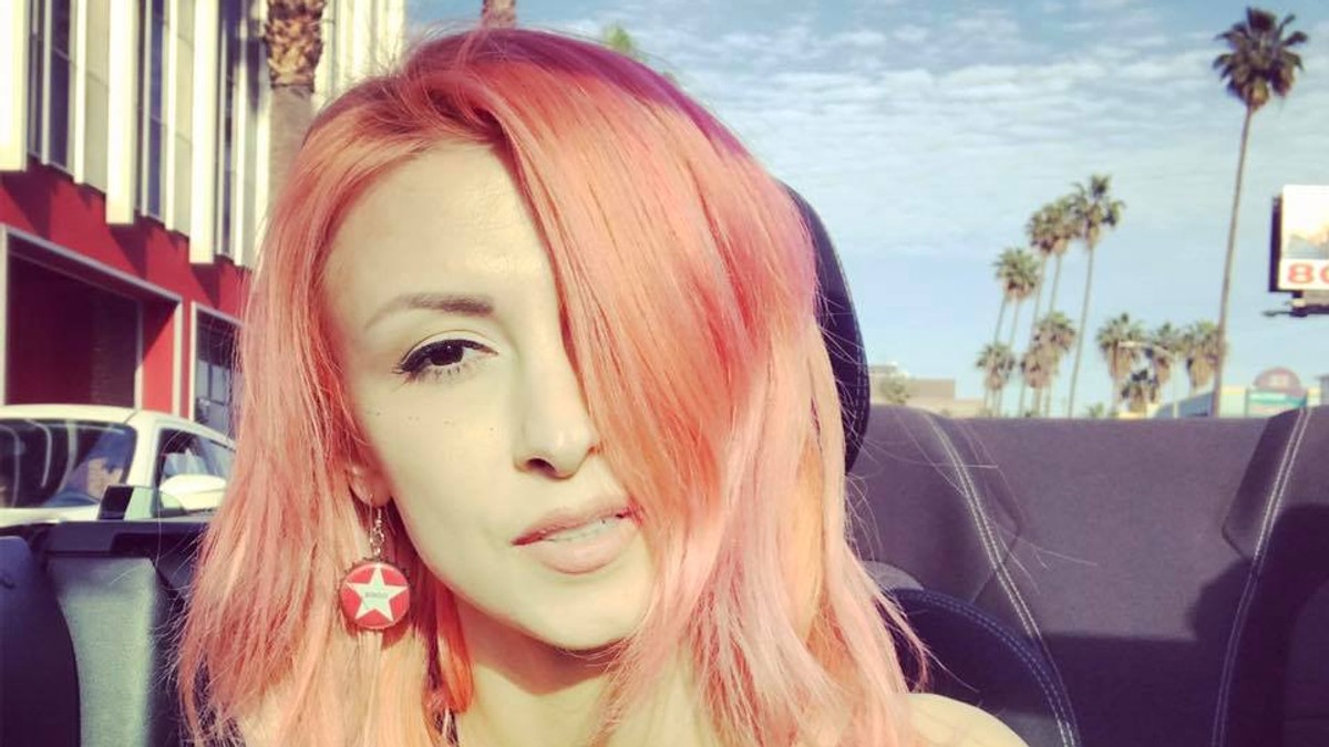 Andreea Bălan, pe platourile de filmare de la "Friends". Artista e în culmea fericirii