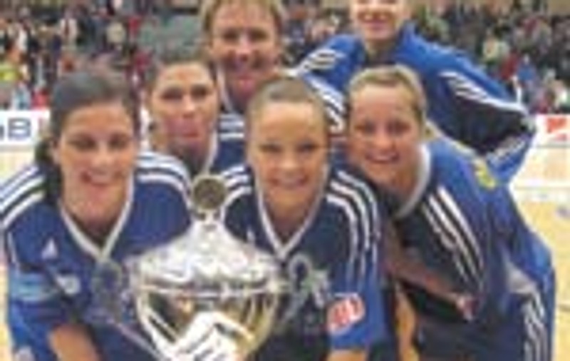 Suntem tari la handbal!