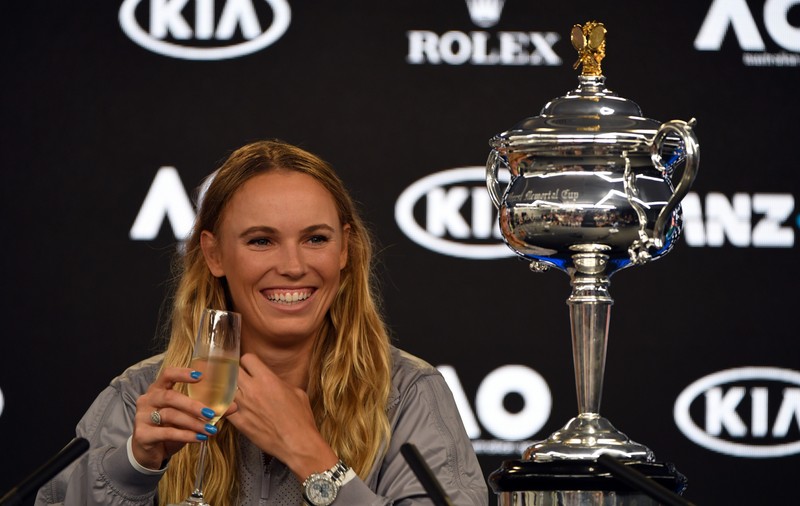 Wozniacki a petrecut cu șampania învingătorului. Și cu iubitul baschetbalist! Halep: ”Am plâns”/ FOTO cu premierea