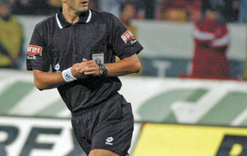 Colţescu: "Nu am fugit de la psihiatrie!"