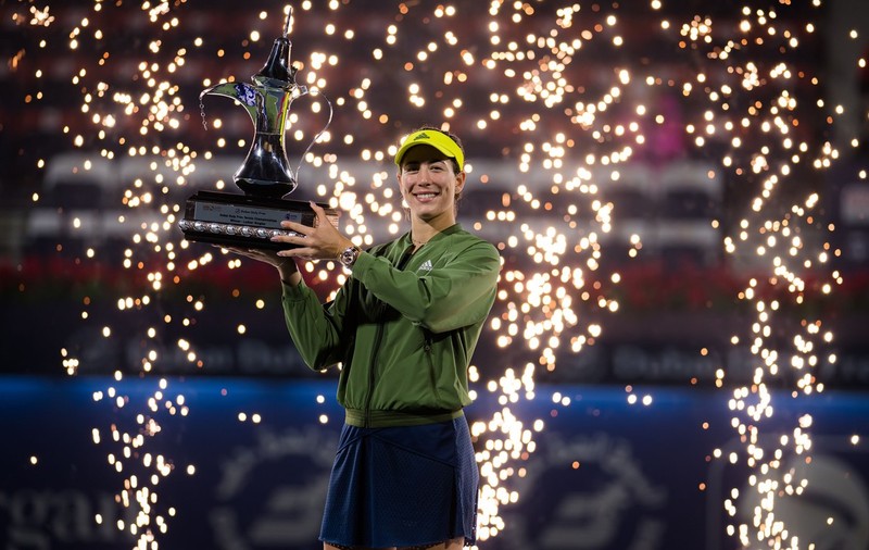 Garbine Muguruza a câștigat turneul de tenis de la Dubai.  Jucătoarea, la cel de-al 8-lea trofeu WTA din carieră