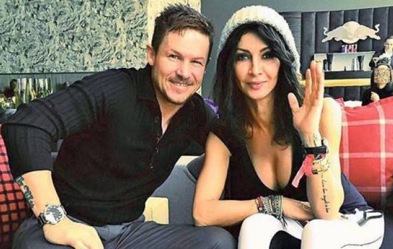 BOMBĂ! FELIX BAUMGARTNER O IA DE NEVASTĂ PE MIHAELA RĂDULESCU?