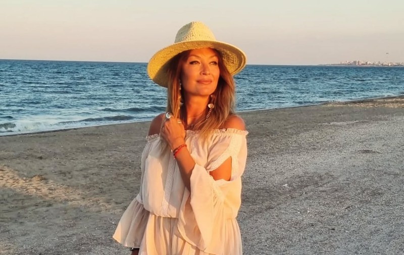 Cum a apărut Anca Țurcașiu pe scena Festivalului Mamaia 2025. Iubitul i-a fost alături. „Împreună. Ce bine e!”