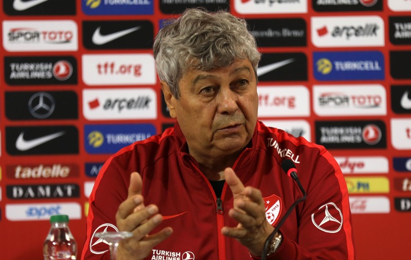 Mircea Lucescu pleacă azi de la cârma naționalei Turciei. Ce palmares a avut cu "ienicerii"