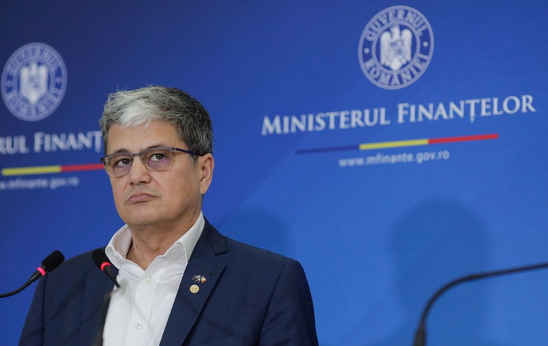 România ar putea avea nevoie de 7 ani pentru a reduce deficitul bugetar, spune ministrul Finanțelor