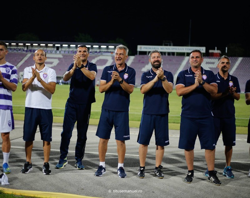 Cosmin Petruescu, antrenorul de la Poli Timișoara, s-a lăsat de fotbal la 26 de ani. Lui trebuie să-i mulțumească Mihai Pintilii