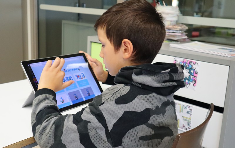 Trucuri finlandeze de predare online pentru profesorii români. Cum să-i convingi pe copii să se implice cât mai mult la ore