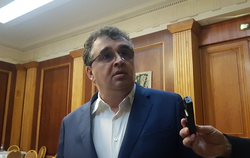 VIDEO | Marian Oprişan, despre angajarea iubitei la ASF: "Prietena mea lucrează la Aeroportul Otopeni, sunteţi într-o eroare"