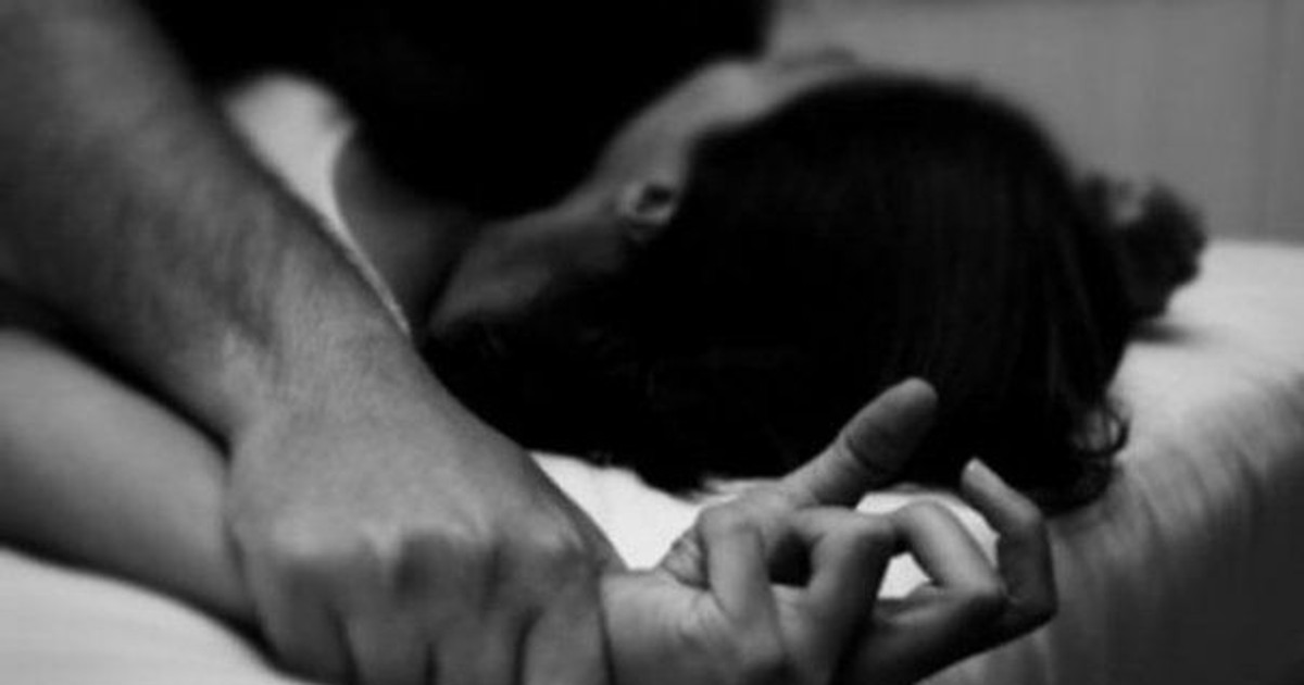 India: Femeie violată până când i-au ieșit intestinele din corp
