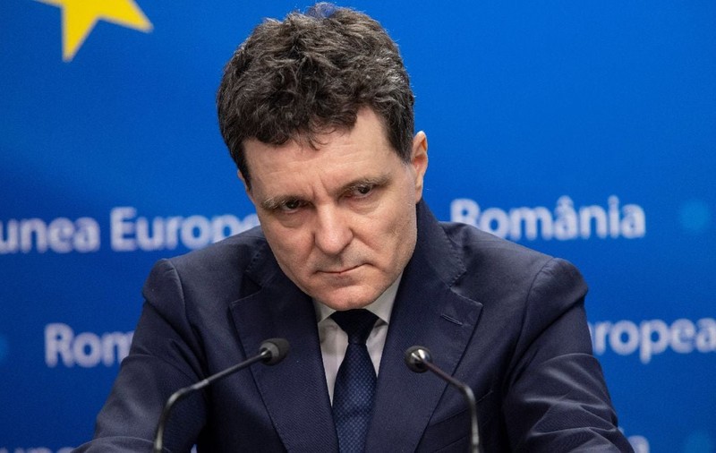 De ce legile SRI și SIE trebuie schimbate pentru a fi numiți mai ușor directorii civili 