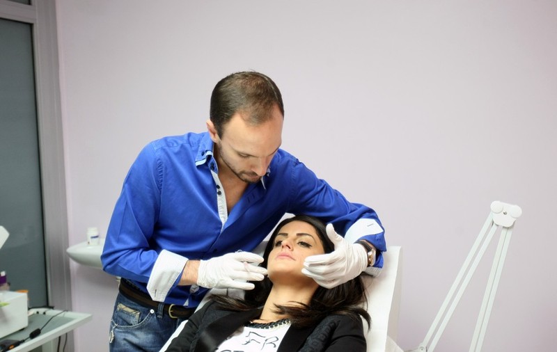 Câştigătoarele Miss Fata de la Pagina 5 ŞI-AU FĂCUT BUZE DE VEDETĂ | FOTO