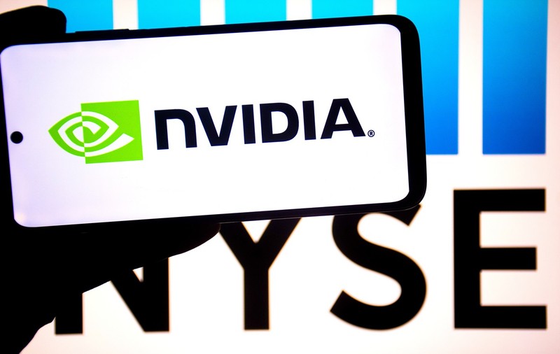 Nvidia a devenit cea mai valoroasă companie din lume, după ce a depășit Apple