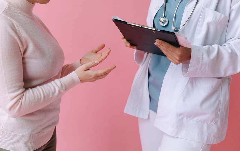 KINOMED București – clinica unde recuperarea începe cu un diagnostic corect