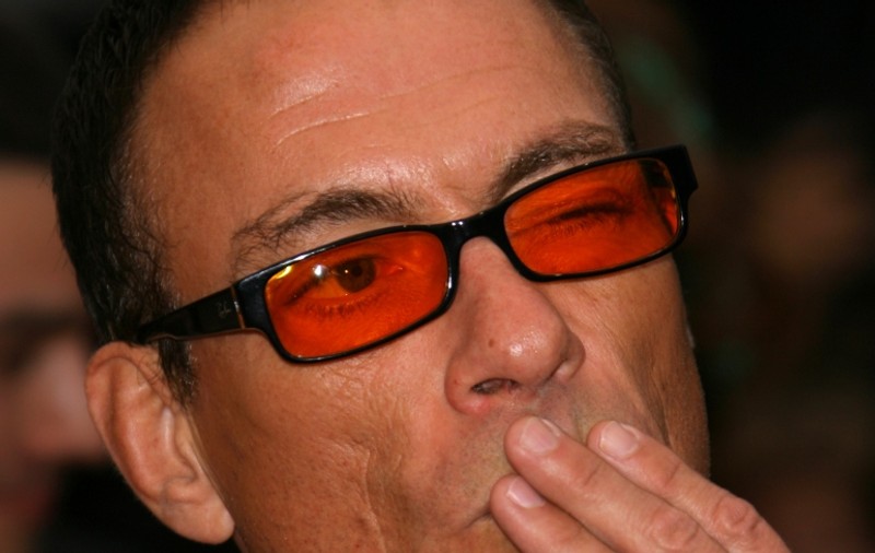 Jean Claude Van Damme şi-a părăsit nevasta pentru un model 
