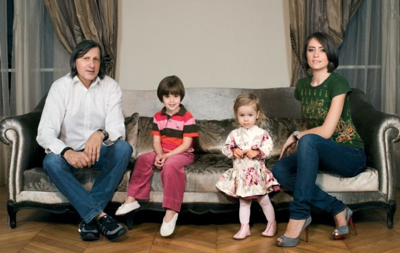 Cum arată fata cea mică a Amaliei și a lui Ilie Năstase. Emma apare rar în public