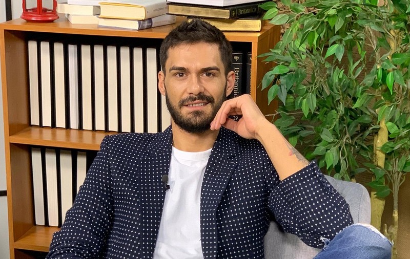 Dezvăluirile lui George Burcea despre trecutul său. „Am dat șpagă 1.000 de dolari”