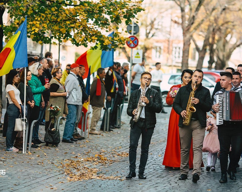 1000 de portrete în 30 de zile. Proiectul de suflet al fotografului sibian ale cărui imagini sunt preluate de The Guardian