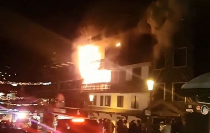 VIDEO | Incendiu într-o stațiune montană din Franța: Cel puțin 2 morți și 22 de răniți