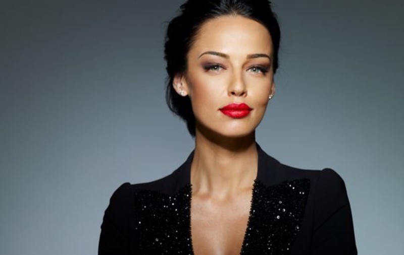 Andreea Raicu a îndrăznit din nou să iasă din casă nemachiată!