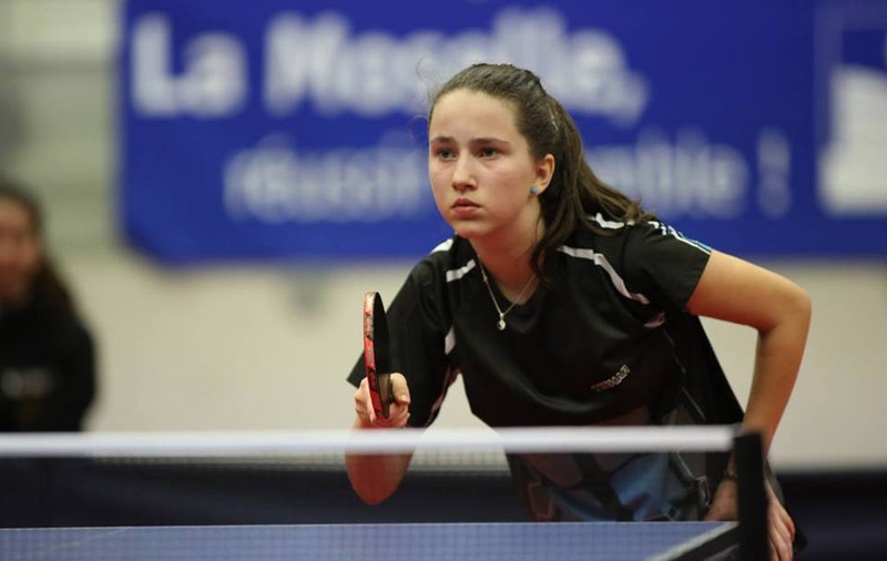Jucătorii români s-au oprit în optimile probelor de simplu la Mondialele de juniori  de tenis de masă