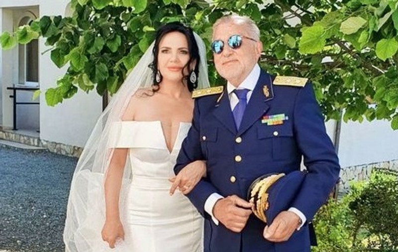 Ilie Năstase și soția lui, surprinși împreună la un restaurant din Capitală, după ce a recunoscut că l-a iertat în urma scandalului
