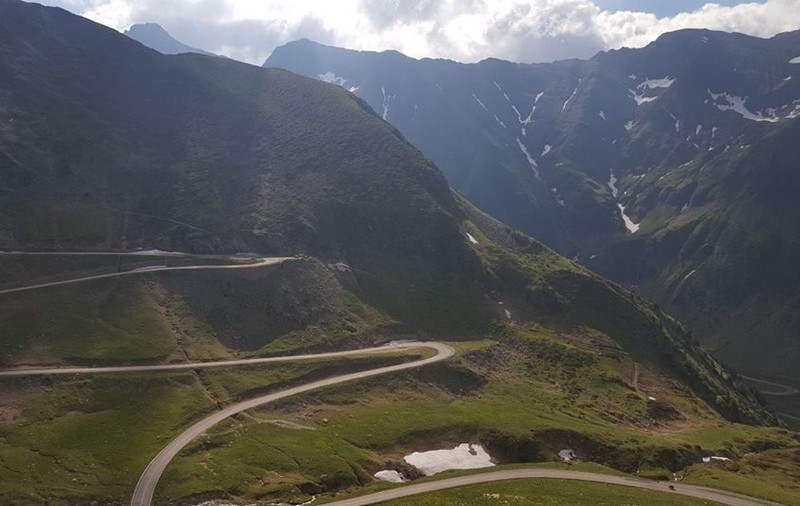 Trafic restricționat pe Transfăgărășan, pe 24 iunie 2017, timp de 30 de minute. Are loc competiția "Vidraru Bike Challenge"