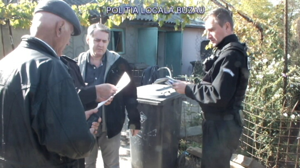 Încă o fermă ilegală de păsări și animale a fost descoperită la Buzău