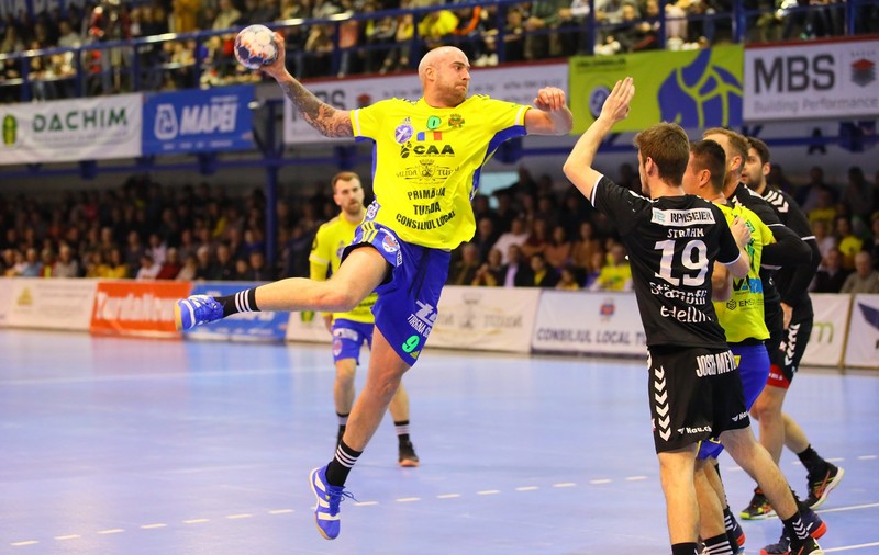 Potaissa Turda și CSM București, calificate în sferturile Cupei Challenge la handbal masculin