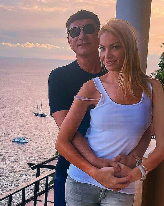 Cristi Borcea și Valentina Pelinel, vacanță de vis în Capri: „Momente pentru care trăim”. Au plecat fără copii