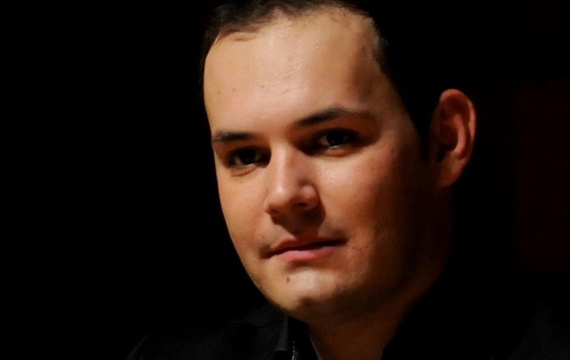 CÂNTĂREŢUL RAOUL şi-a făcut OPERAŢIE DE LIPOSUCŢIE: "M-am trezit cu CINCI LITRI DE GRĂSIME, în BIDOANE"