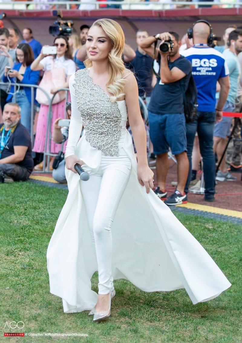 Soprana Irina Baianț