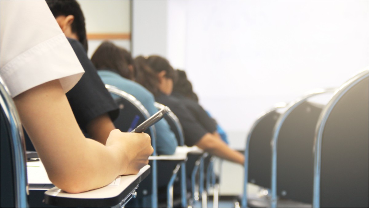Imagine cu caracter ilustrativ pentru sală de examen