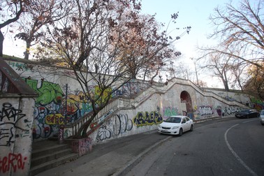Într-un colț de stradă din Cotroceni | Foto: Dumitru Angelescu / Libertatea