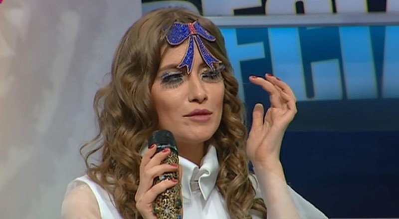Iulia Albu s-a dat de gol atunci când a văzut-o pe Laura Cosoi.