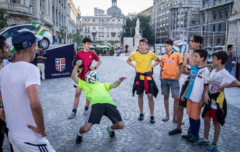 FOTO&VIDEO/ Spectacol la ”Poiana Urbană”, cu Alex Stan și Falemi. Scheme nemaivăzute!