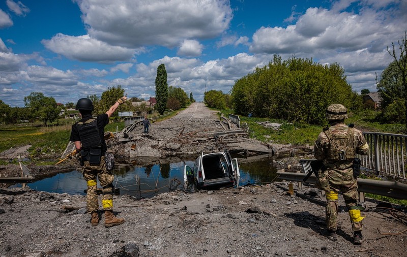 „Rezistența Kraken”. Cine sunt voluntarii ucraineni care ajută la recucerirea orașelor ocupate, considerați „frații mai mici” ai Batalionului Azov