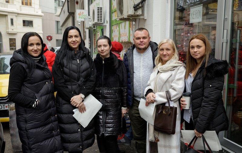 REPORTAJ. Au devenit cetățeni români ca să scape de război sau de sărăcie. „Plecăm nu pentru a trăi mai bine, ci ca să avem de îmbrăcat și de mâncare”