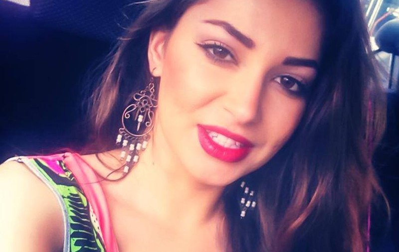 APETISANTĂ! ELENA de la MANDINGA arată DEMENŢIAL în COSTUM de BAIE!