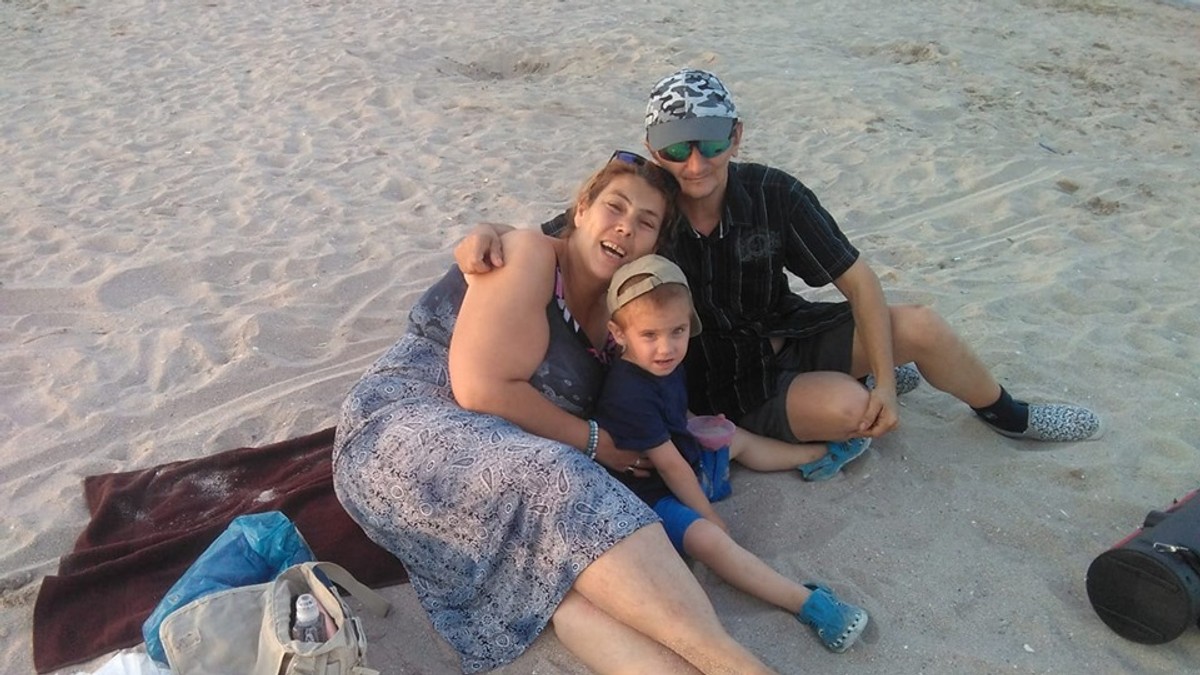 Ioana Tufaru și-a scurtat vacanța la mare din cauza partenerului de viață. Ce a pățit acesta