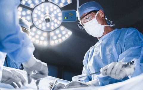 Un bărbat a murit după ce medicul i-a îndepărtat ficatul în loc de splină: „Nu am putut observa diferența”