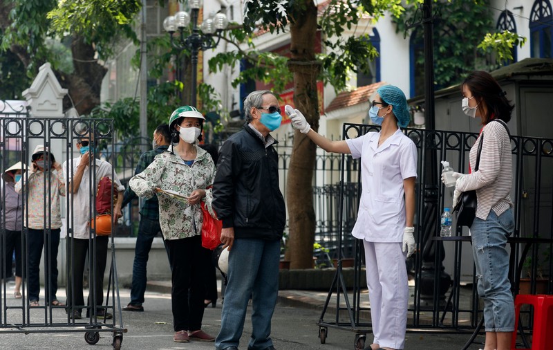 Modelele anti-COVID de succes despre care nu se vorbește. Slovenia, Slovacia, Vietnam și Taiwan au împreună doar 139 de decese