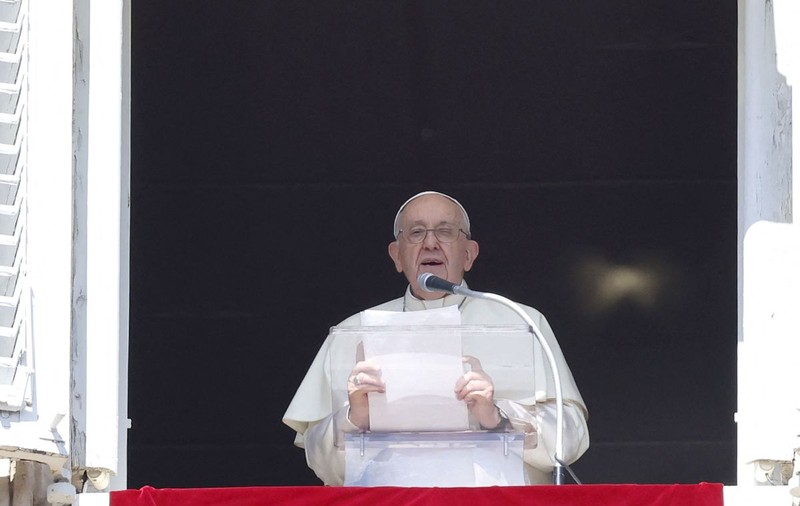 Papa Francisc cere din nou negocieri pentru încetarea luptelor în Ucraina și Fâșia Gaza: „Trebuie să facem tot ce putem pentru a pune capăt războiului”